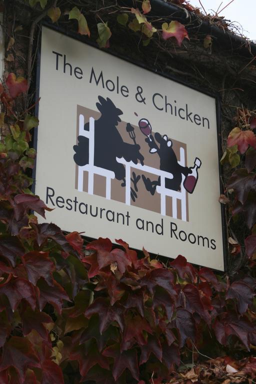 The Mole And Chicken 호텔 Long Crendon 객실 사진